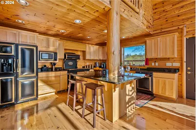 10181 N Umpqua Hwy, Roseburg, OR 97470 - Photo 15