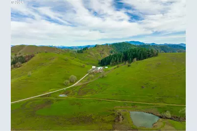 10181 N Umpqua Hwy, Roseburg, OR 97470 - Photo 5