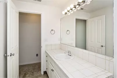 6444 SE 129th Pl, Portland, OR 97236 - Photo 37