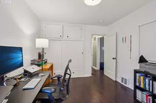 9917 NE Campaign St, Portland, OR 97220 - Photo 21