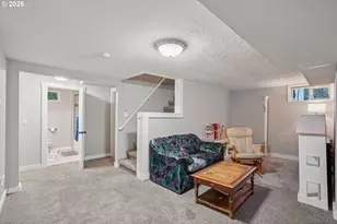 9917 NE Campaign St, Portland, OR 97220 - Photo 25