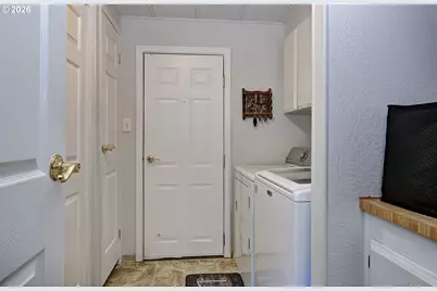 2424 Nightingale Ln, Kelso, WA 98626 - Photo 19