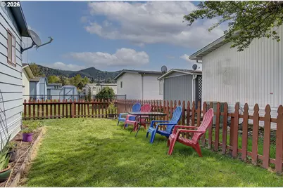 2424 Nightingale Ln, Kelso, WA 98626 - Photo 25