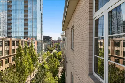 1130 NW 12th Ave #600, Portland, OR 97209 - Photo 19