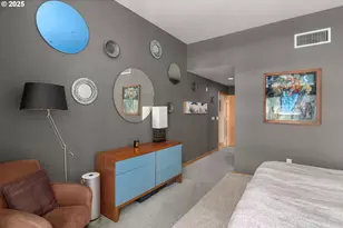 1130 NW 12th Ave, Portland, OR 97209 - Photo 27