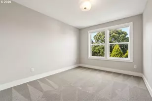 2027 SE Harold St, Portland, OR 97202 - Photo 25