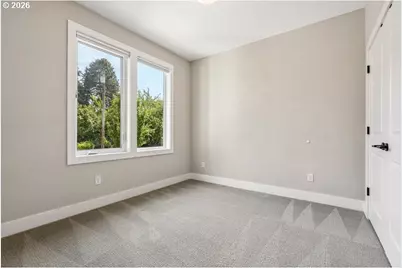 2027 SE Harold St, Portland, OR 97202 - Photo 15
