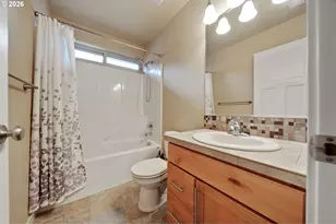 110 NW 24th St, Battle Ground, WA 98604 - Photo 13