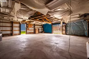 242 N Wasson St, Coos Bay, OR 97420 - Photo 21