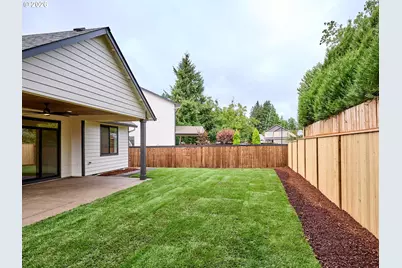 2589 N Lydia Loop, Hubbard, OR 97032 - Photo 39