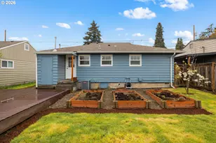 345 E Gloucester St, Gladstone, OR 97027 - Photo 31