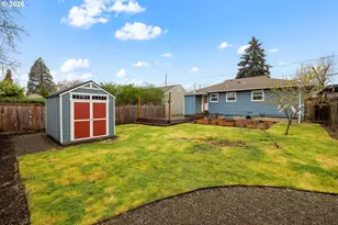 345 E Gloucester St, Gladstone, OR 97027 - Photo 29