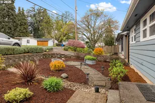 345 E Gloucester St, Gladstone, OR 97027 - Photo 3