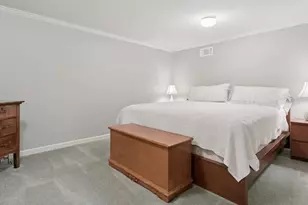 1037 NE 108th Ave, Portland, OR 97220 - Photo 25