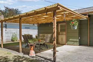 1037 NE 108th Ave, Portland, OR 97220 - Photo 29