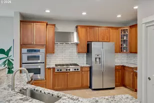 12720 SE Dream Weaver Ct, Happy Valley, OR 97086 - Photo 9