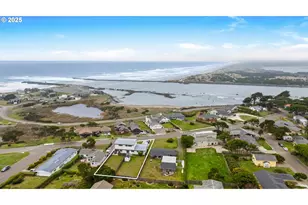 875 Ocean Dr SW, Bandon, OR 97411 - Photo 3