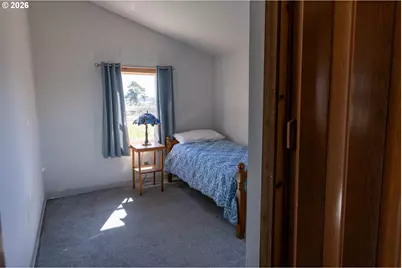 5686 Waconda Rd, Salem, OR 97305 - Photo 35