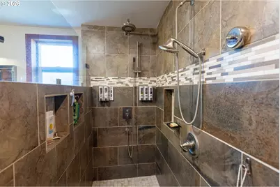5686 Waconda Rd, Salem, OR 97305 - Photo 27