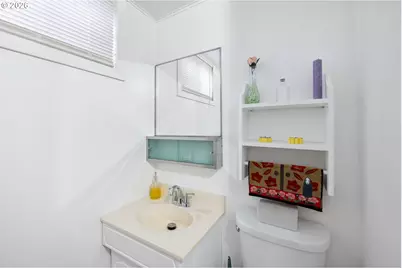 7360 SE Imperial Ct, Milwaukie, OR 97222 - Photo 33