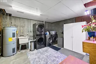 7360 SE Imperial Ct, Milwaukie, OR 97222 - Photo 35