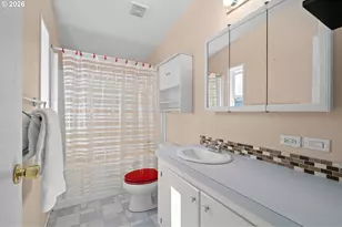 3201 NE 223rd Ave, Fairview, OR 97024 - Photo 23