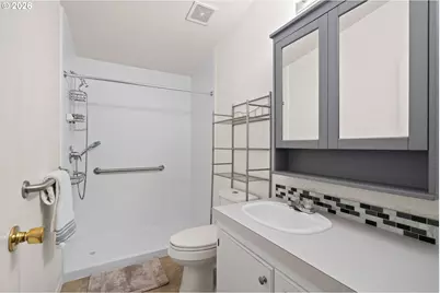 3201 NE 223rd Ave #5, Fairview, OR 97024 - Photo 25