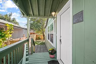 3201 NE 223rd Ave, Fairview, OR 97024 - Photo 5