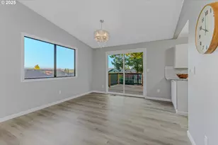 3162 NW Kent St, Camas, WA 98607 - Photo 9