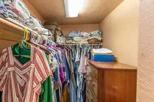 709 Ash Creek Rd, Riddle, OR 97469 - Photo 17