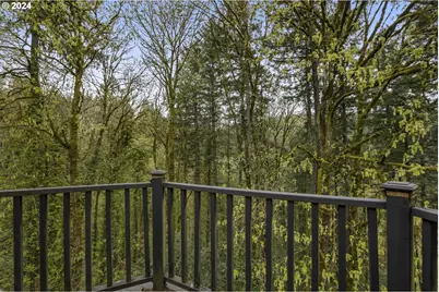 2271 SW Montgomery Dr, Portland, OR 97201 - Photo 25