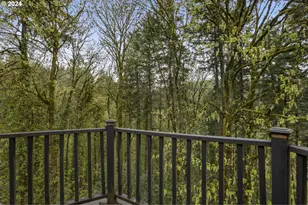 2271 SW Montgomery Dr, Portland, OR 97201 - Photo 25