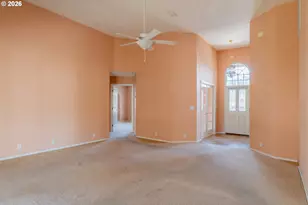 147 Wingfoot Ct, Winchester, OR 97495 - Photo 11