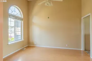 147 Wingfoot Ct, Winchester, OR 97495 - Photo 13