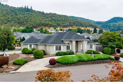 147 Wingfoot Ct, Winchester, OR 97495 - Photo 1
