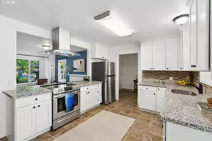 11945 SW 95th Ave, Portland, OR 97223 - Photo 17