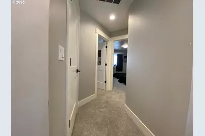 1624 York Butte Ave, Salem, OR 97306 - Photo 21