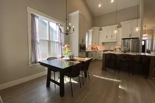 1624 York Butte Ave, Salem, OR 97306 - Photo 9