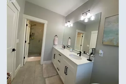 1624 York Butte Ave, Salem, OR 97306 - Photo 15