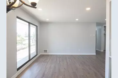 45 Eagle Crest Dr #407, Lake Oswego, OR 97035 - Photo 3