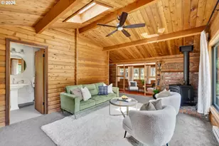 56711 Lunar Dr, Bend, OR 97707 - Photo 27