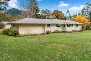 1412 N Main Ave, White Salmon, WA 98672 - Photo 33