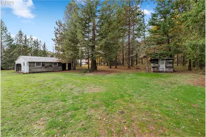 1412 N Main Ave, White Salmon, WA 98672 - Photo 35