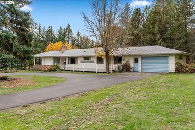 1412 N Main Ave, White Salmon, WA 98672 - Photo 1