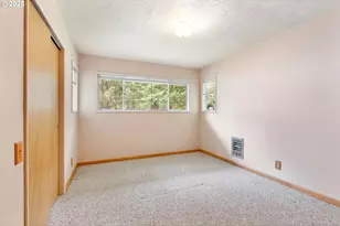 1412 N Main Ave, White Salmon, WA 98672 - Photo 19