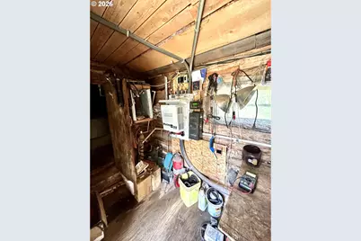 42000 Clear Creek Rd, Granite, OR 97877 - Photo 21