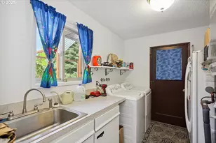 825 Maple Dr, Goldendale, WA 98620 - Photo 17