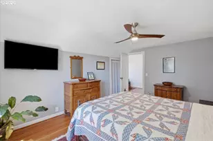 11255 Kroenig Rd, Amity, OR 97101 - Photo 17