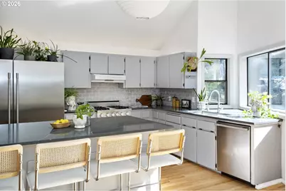 4040 Kenthorpe Way, West Linn, OR 97068 - Photo 13