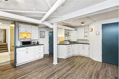 4040 Kenthorpe Way, West Linn, OR 97068 - Photo 35